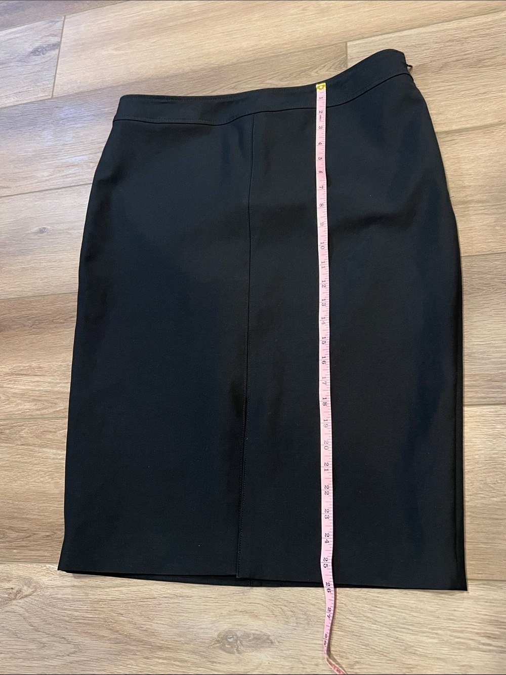 WHBM Classic Black Women's Pencil Skirt Size 12 Front Slit Work Office Corpcore - Picture 3 of 13